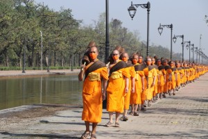 लुम्बिनीबाट एक हजार दुई सय ५० जना भिक्षुहरुको धम्मयात्रा शुरु